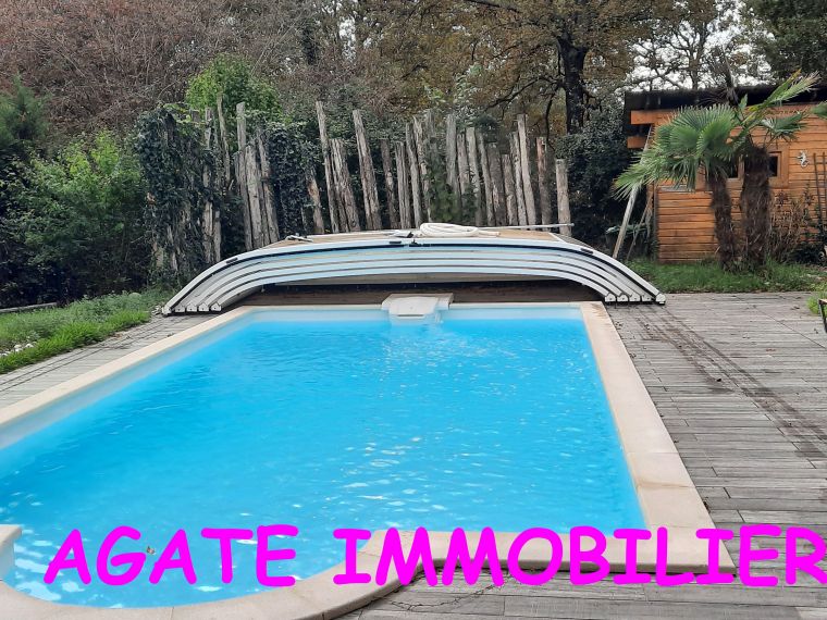 MAISON PLAIN PIED AVEC PISCINE PROCHE LANGON