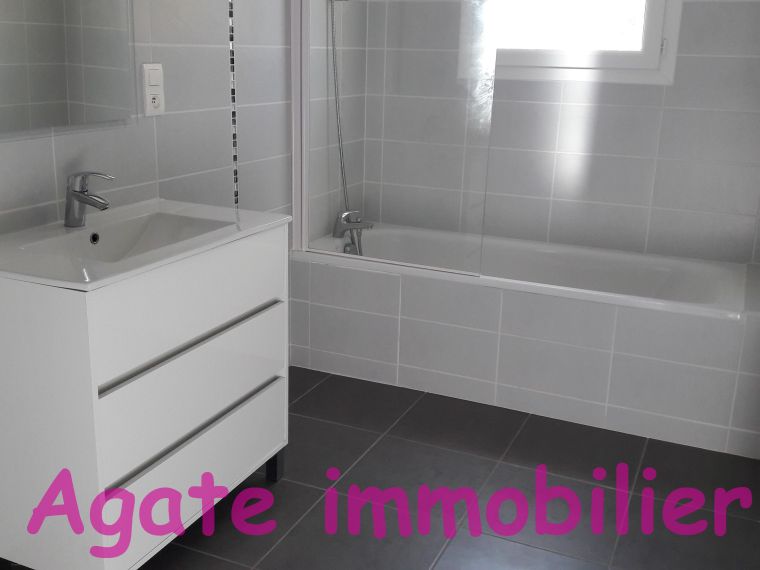 LOCATION MAISON PROCHE LANGON 2 CHAMBRES BUREAU