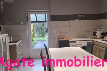 MAISON DE BOURG 2 CHAMBRES CAPTIEUX