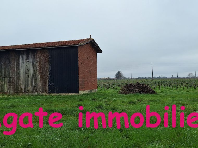 ANCIEN CORPS DE FERME A RENOVER PROCHE LANGON