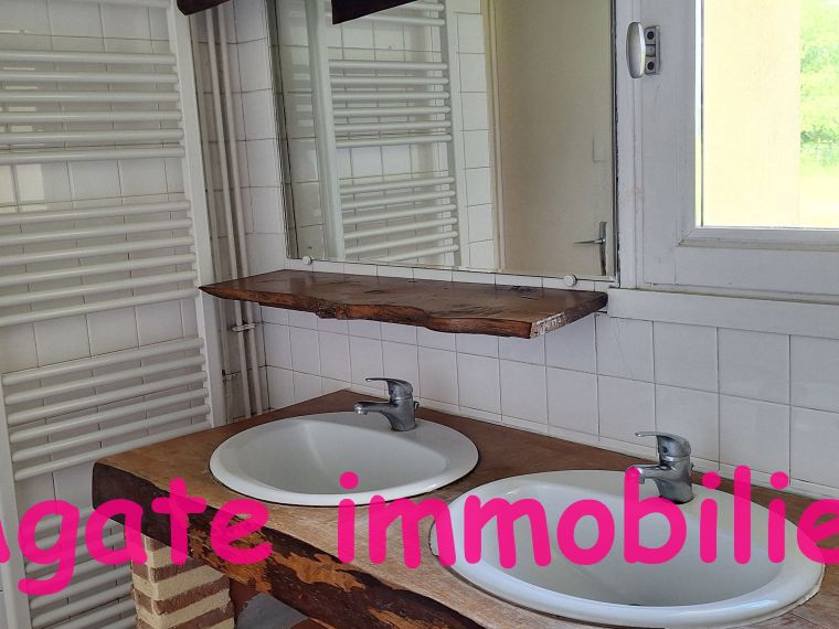 LOCATION CAPTIEUX MAISON ANCIENNE 3 CHAMBRES BUREAU CAPTIEUX