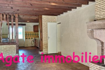 LOCATION CAPTIEUX MAISON ANCIENNE 3 CHAMBRES BUREAU CAPTIEUX