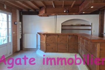 LOCATION ST SYMPHORIEN MAISON MITOYENNE CH BUREAU