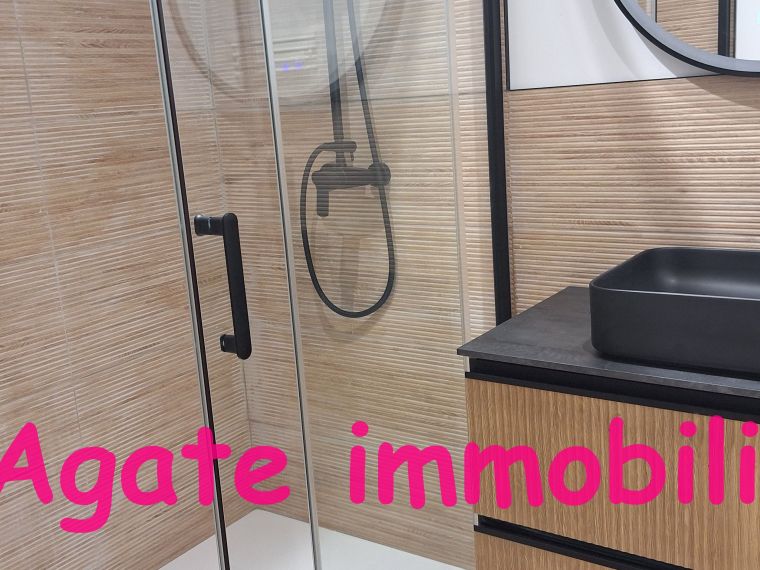 MAISON ENTIEREMENT RENOVEE ST SYMPHORIEN